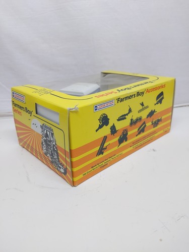 Vintage LONE STAR Farmers Boy Series Ford 7610 Tractor w/Dual Wheels 1/32 Scale - Picture 6 of 6