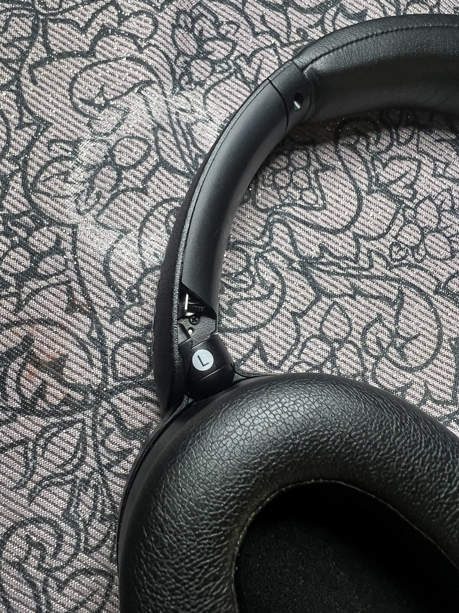 SONY XB910N ブラック　早く売りたいので希望価格はお気軽に‼️ SONY XB910N ブラック 早く売りたいので希望価格はお気軽に