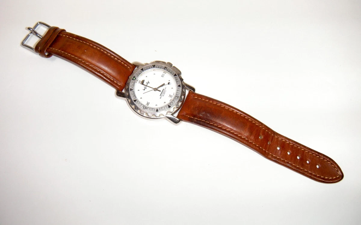 Infinity Water Resistant Quartz Wrist Watch Golf Theme Silver Japan