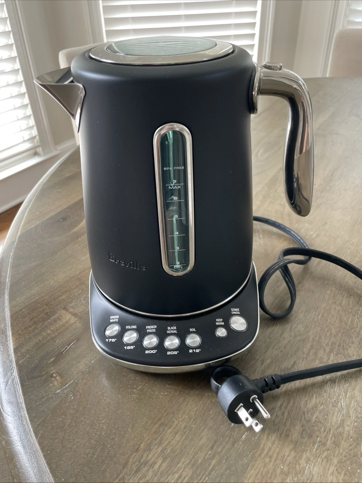 Breville Smart Kettle Luxe Damask Black Stainless Steel Excellent
Opens in a new window or tab