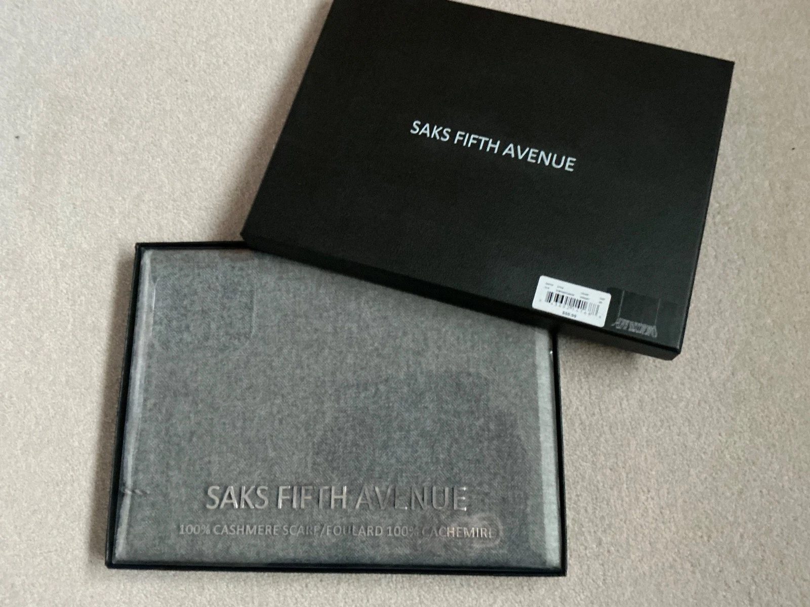 Saks Fifth Avenue 100% Cashmere Scarf with fringe New in box