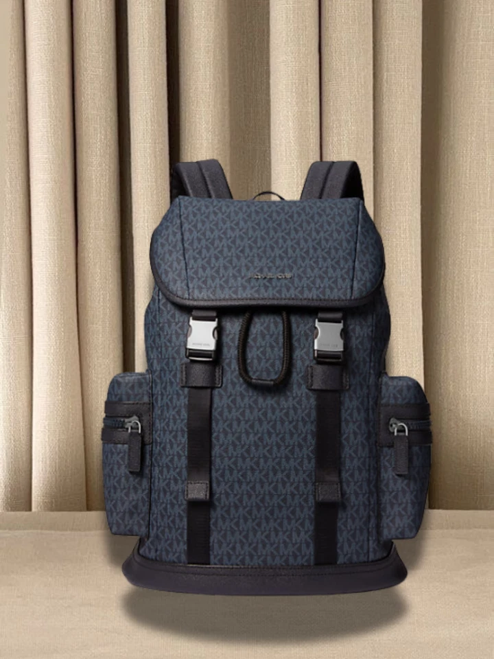 Michael Kors Cooper 男式标志扣翻盖拉链侧口袋背包海军上将蓝色 — 第 2/4 张图片