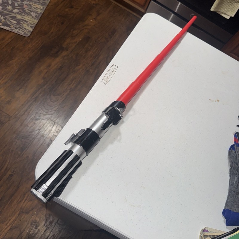 STAR WARS Red Lightsaber 2010 Hasbro Darth Vader C-029A