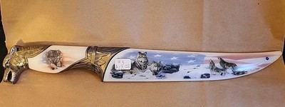 USA Wolf Streak Decorative Collectable Knife Fixed Blade Hard Sheath 13.5 Inch