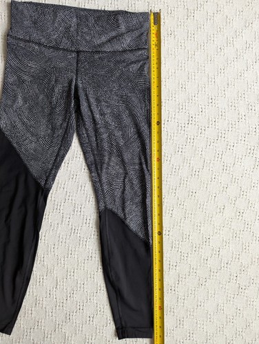 Leggings ajustados Lululemon Speed Wunder negros blancos talla 10 - Imagen 4 de 7