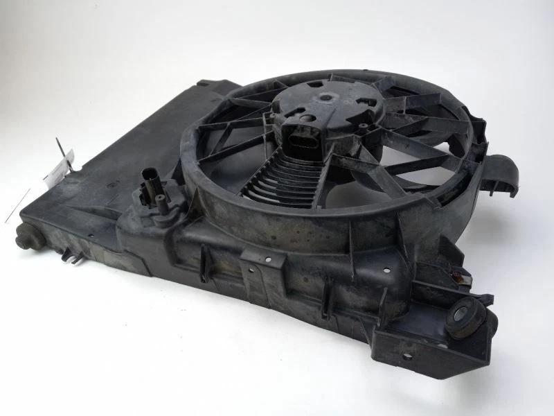 MOTOR VENTILADOR CONDENSADOR DODGE DURANGO 2006-2009 - Imagem 3 de 4
