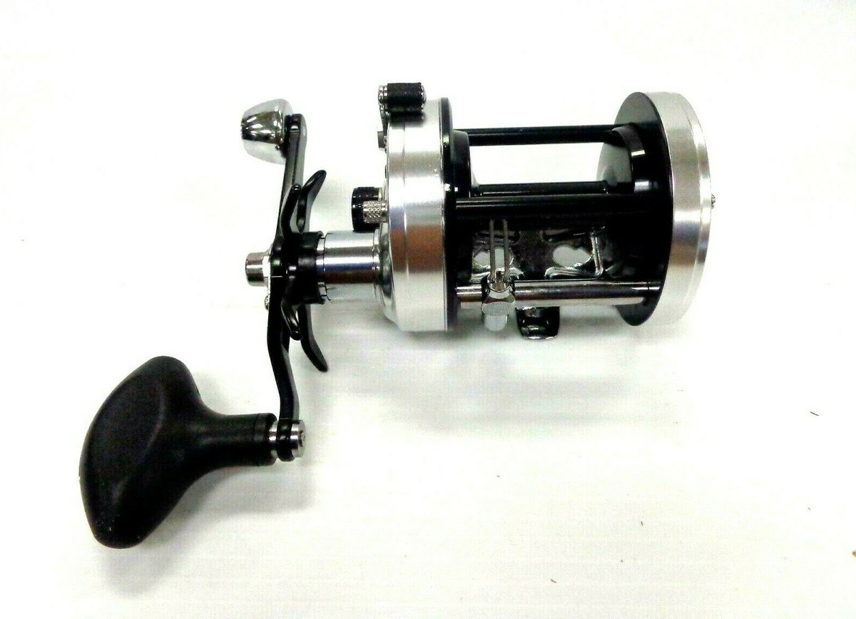 Abu Garcia C3-7000 Ambassadeur C3 7000 Baitcasting Reel - Right