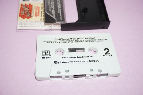Neil Young TONIGHT'S THE NIGHT RARE retro REPRISE 1975 audio music CASSETTE TAPE - Picture 8 of 11