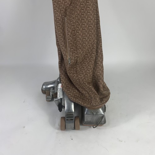 Vintage Kirby Sanitronics 562 Vacuum Working w/ New Power Cord - Picture 4 of 10