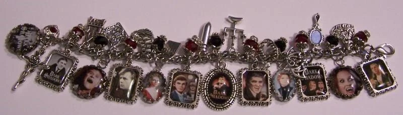 Pulsera clásica Dark Shadows Barnabas Collins años 60 retro con dije hecha a mano Foto 4 de 4