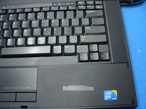 Parts Special Dell Latitude E5500 Intel Core 2 Duo P8700 2.53Ghz 2GB RAM - Picture 10 of 19