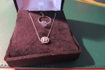 Damen Kette, Anhänger und Ring WG. und Diamanten 18 Karat - Bild 1 von 4