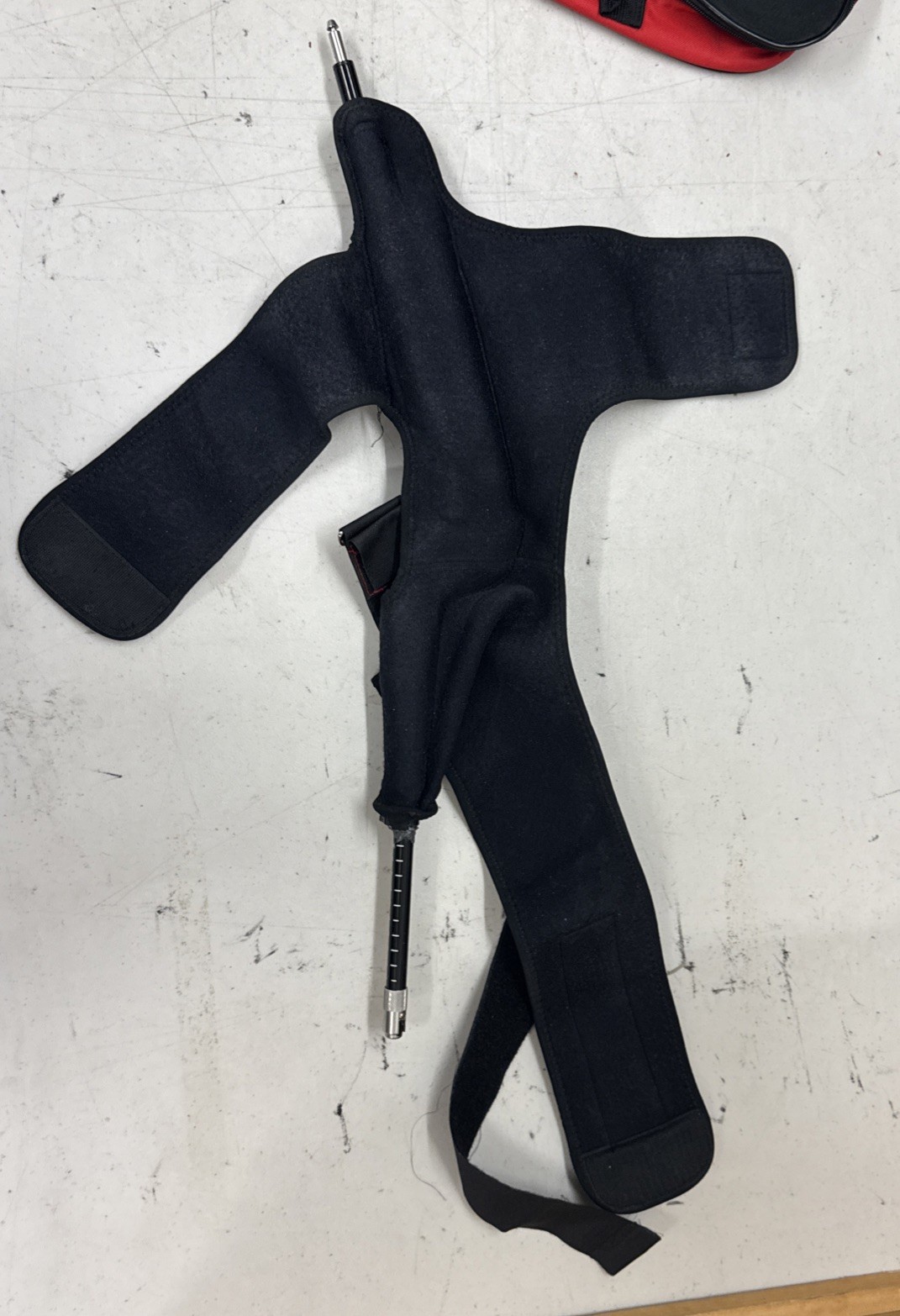 SKI MOJO ASSIST DEVICE for SKIING black with accessories and directions 2015/16