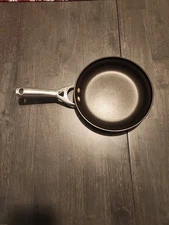 Used Calphalon Non-Stick 1388 8-inch Skillet Toledo Ohio Seasoned Used Usa