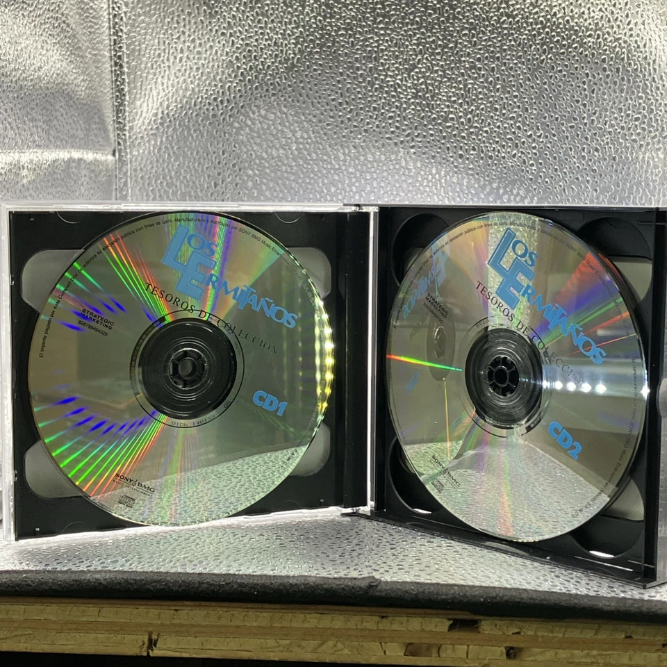 Los Ermitaños Tesoros De Colección 3 CD Set - Image 3 of 4