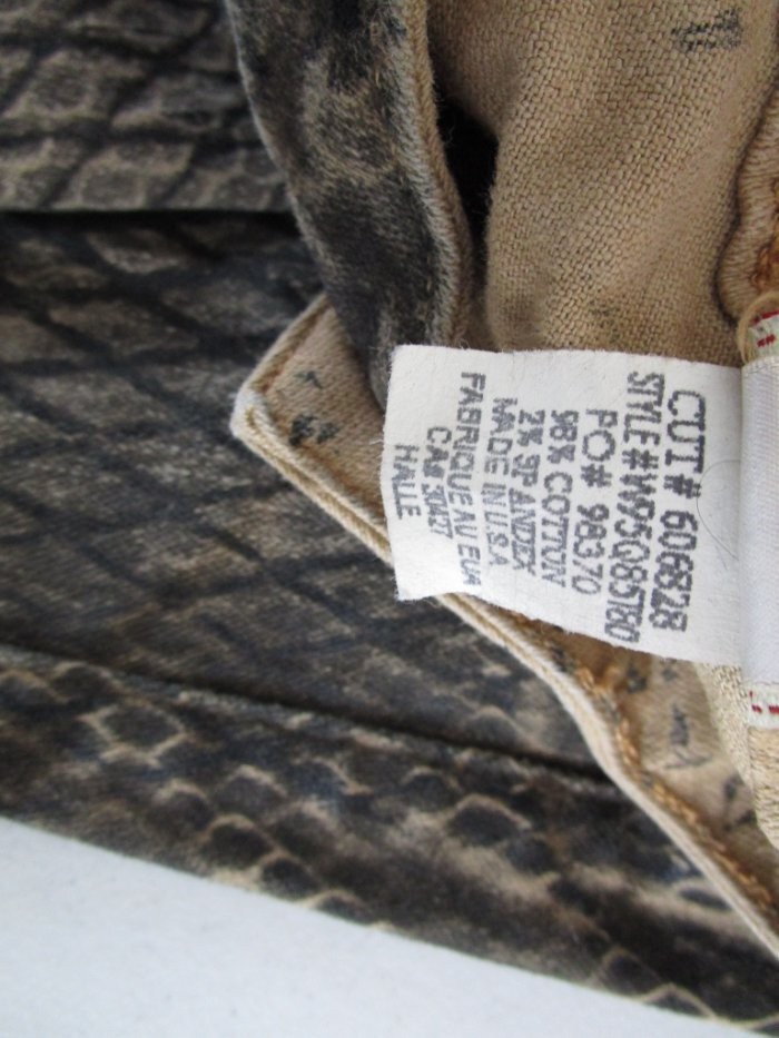 True Religion Halle Coated Snake Print Skinny Jeans Size 27 thumbnail 10