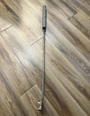 Scotty Cameron Select Newport 2.5 Putter right handed