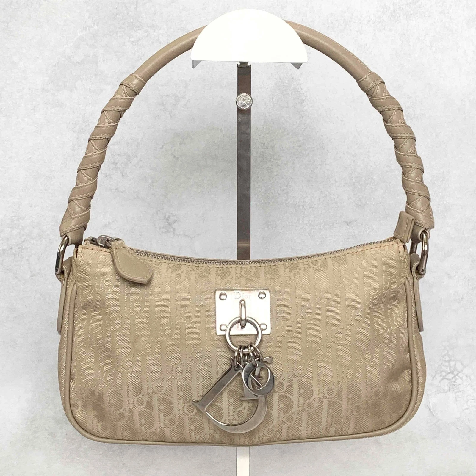 Sac Christian Dior bandoulière main pochette trotteur breloque beige cuir nylon sac à main