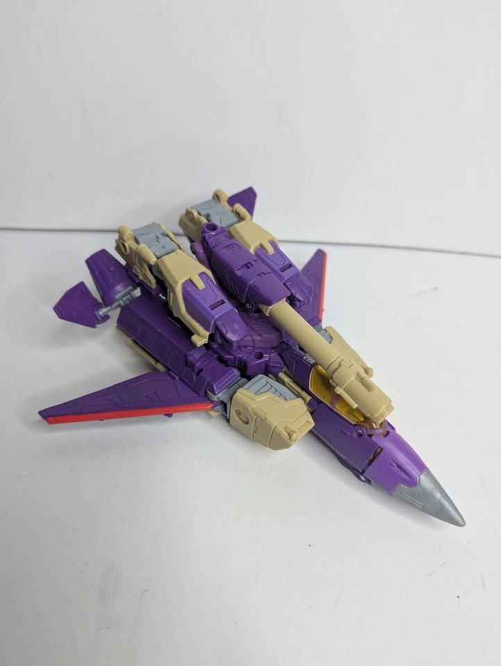 Transformers Generations Thrilling 30 Voyager Class Blitzwing Triple Changer Foto 3 de 4