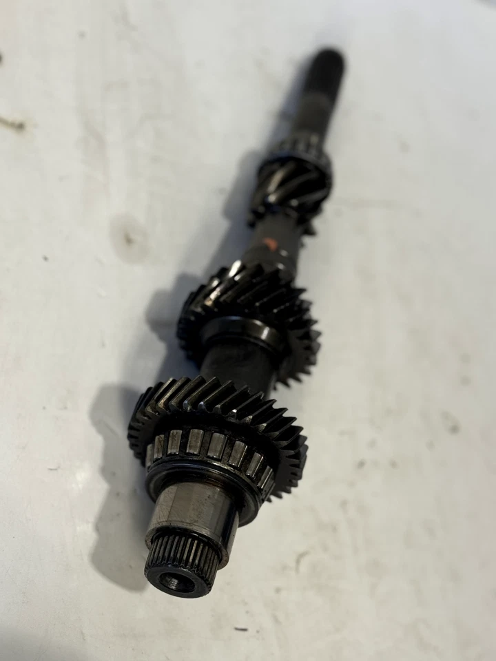 VW MANUAL TRANSMISSION 02J/EGR (MK4 TDI) COUNTER SHAFT ASSEMBLY USED OEM - Image 4 of 4