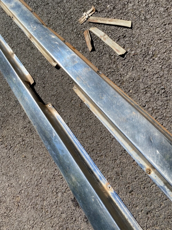 BMW Nueva Clase NK 2000 Tilux Chrome Rocker Trim 2000ti Foto 4 de 4