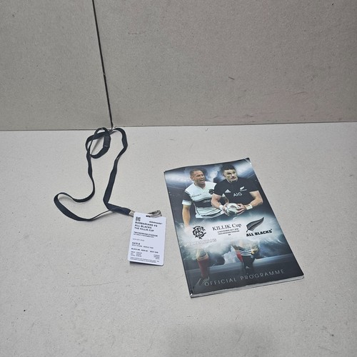 OFFICIAL PROGRAMME BARBARIANS vs ALL BLACKS KILLIK CUP MATCH PROGRAMME +TICKET - Picture 3 of 5
