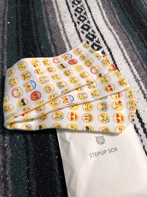 STEPUP SOX Adult Fun Printed Crew Socks- Emoji Expressions. BRAND NEW!!!
