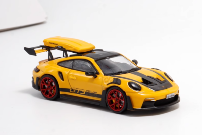 ポルシェ992 GT3RS 1/64ミニカー イエローPORSCHE CR HCI 1:64 Yellow 911 992 GT3 RS Roof Box Sports Model Diecast