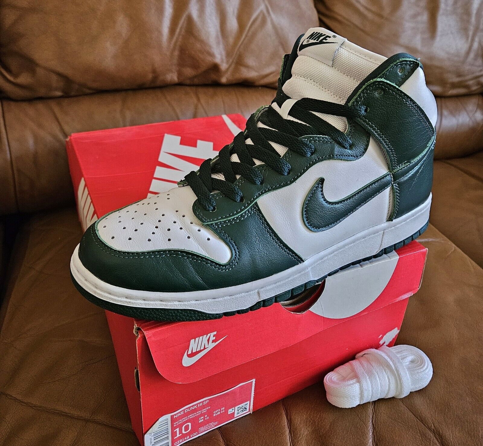 NDS Men's Nike Dunk High SP Spartan Green White S… - image 3
