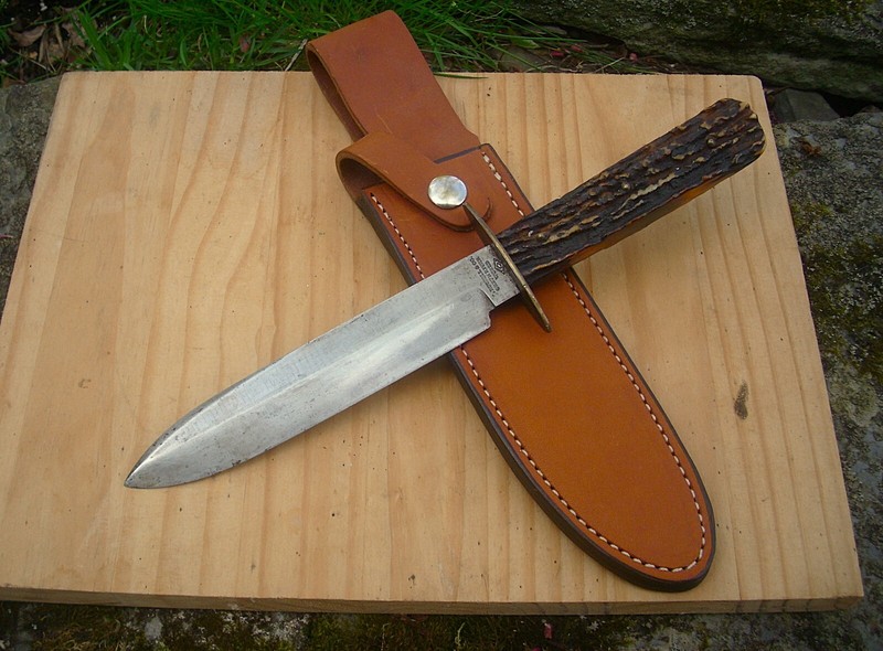 Vintage Stag Original J Russell & Co Green River Works Bowie Hunting Knife