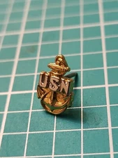 Vtg USN Navy Anchor Gold Tone Lapel Pin