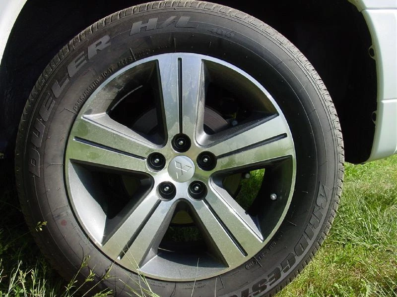 Suspensión de rodilla izquierda para conductor Mitsubishi Endeavor 2006-2011 OEM Foto 4 de 4