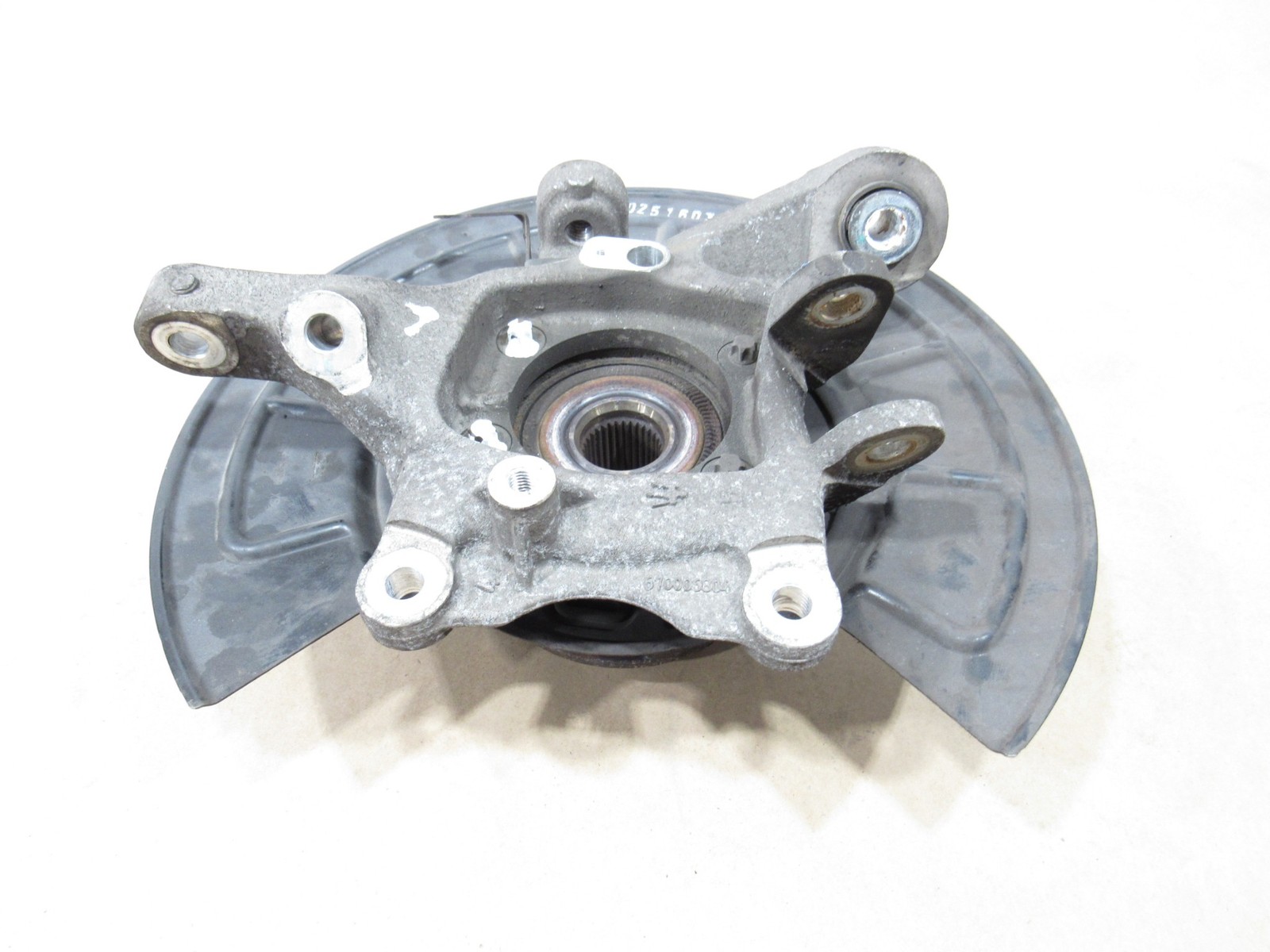 14-19 Maserati Quattroporte 2016 3.8L RWD Rear Left Spindle Knuckle Hub ;:M