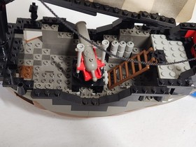 Lego 6268 Renegade Runner Pirates Boat