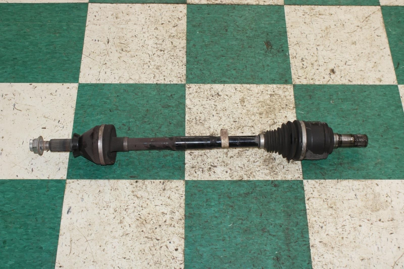Maserati Quattroporte S Q4 2014-2021 Front Left Cv axle