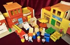 Vintage 1973 Little People Fisher Price Play Family Village #997, Lots of Pieces