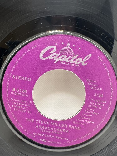 The Steve Miller Band – Abracadabra / Baby Wanna Dance 45 Rpm record VG+ Listen!