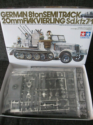 Sd.Kfz 7/1  8ton Semi Track mit 20mm Flakvierling von TAMIYA im Maßstab 1:35 NEU