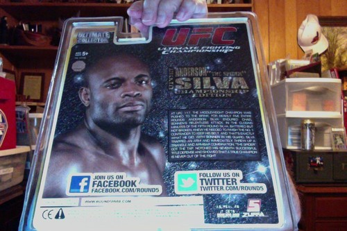 ANDERSON SILVA CHAMPIONSHIP EDITION ACTION FIGURE NEW IN PLASTIC BUBBLE - Bild 2 von 2
