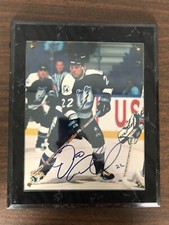vintage Dino Ciccarelli Tampa Bay Lightning Autographed 8