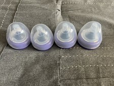 Lansinoh Baby Bottle Nipples with caps and ring Flow 2 4pcs BPA-Free Soft