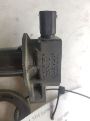 06-19 TOYOTA YARIS 1.5L IGNITION COIL - Picture 4 of 12