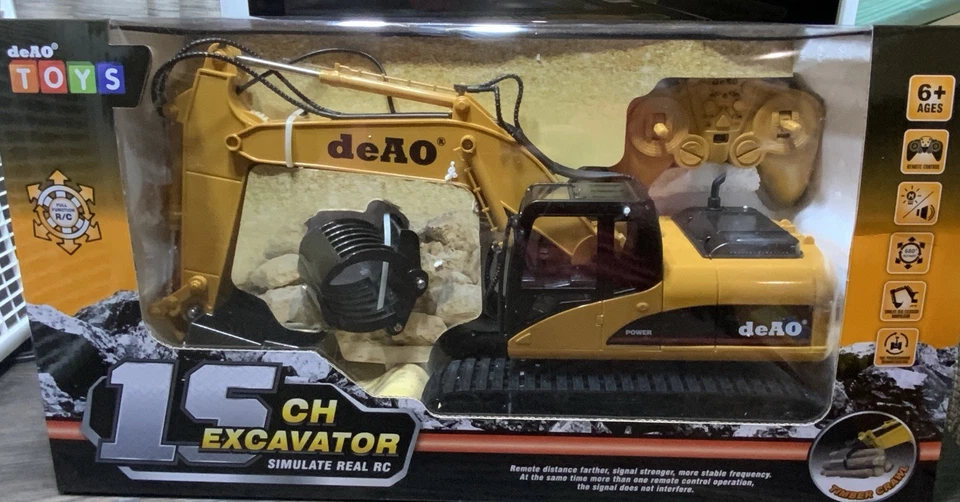 deAO Toys 15 Channel Remote Control Excavator Yellow RC Construction Vehicle - Image 3 of 4