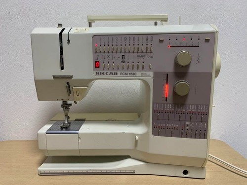 RICCAR RCM1230 RCM 1230 Sewing Machine made in Switzerland Working from japan - Picture 3 of 16