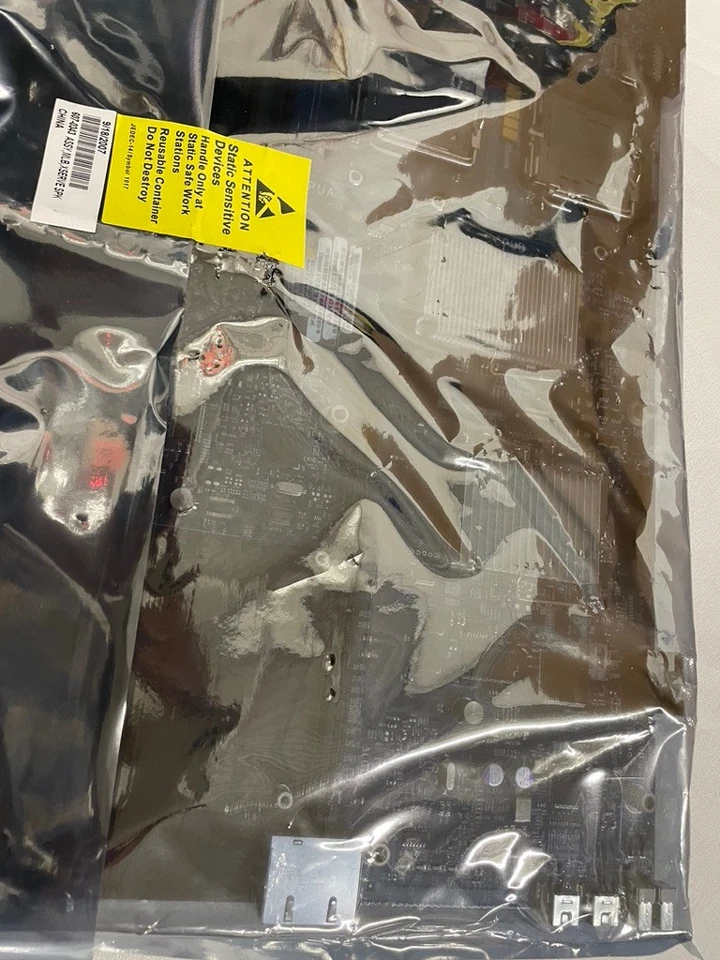 lot of 2 sealed Apple 607-0343 Xserve Intel Based Main Logic Board New Open Box - Image 3 of 4