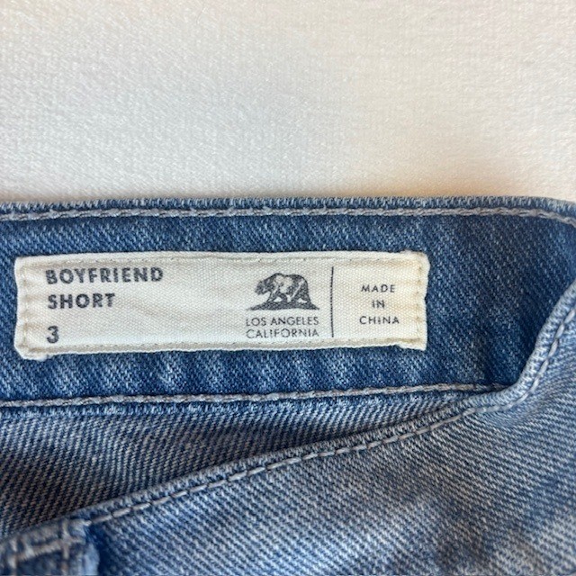 Bullhead Denim Co. Women's Distressed Boyfriend Denim Shorts Ripped Blue Size 3 thumbnail 4