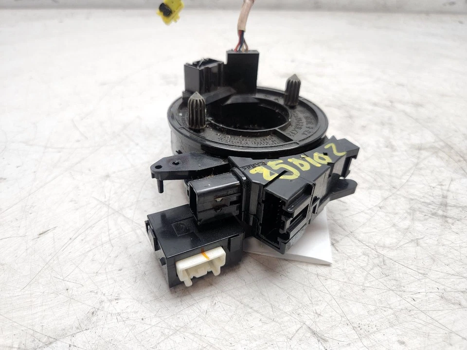 Оригинальная часовая пружина 2010-2013 Mazda 3 BBM2-66-CS0A 2,0 л 2,3 л 2,5 л - Изображение 4 из 4