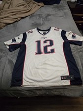 Tom Brady Football Cards, Rookie Card Checklist and Memorabilia Guide 99