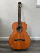 Vintage Kasuga Kc-330 Classical Guitar Made In Japan