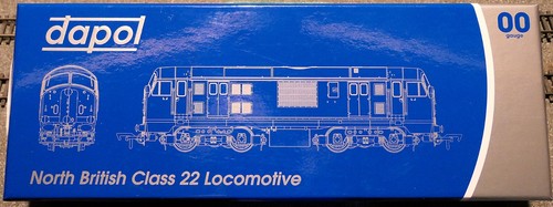 Dapol 4D-012-000 BR Class 22, D6326 in BR Green Livery, Mint, boxed - Picture 10 of 10